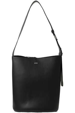 ELLE掲載♢Cuero&Mør♢レザーショルダーBag♢ブラック ELLE掲載♢Cuero&Mør♢レザーショルダーBag♢ブラック