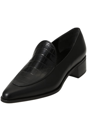 フラットシューズの通販｜ELLE SHOP (エル・ショップ)