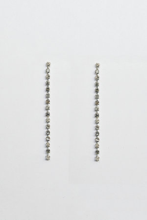 マリュス/MALUSのDiamond bar ピアス(150100/150102)