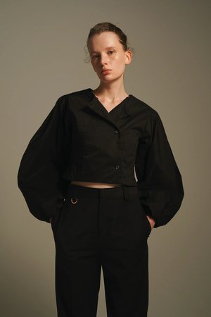 ヴェニカ/VenicaのBalloon sleeve blouse(110400/110403)