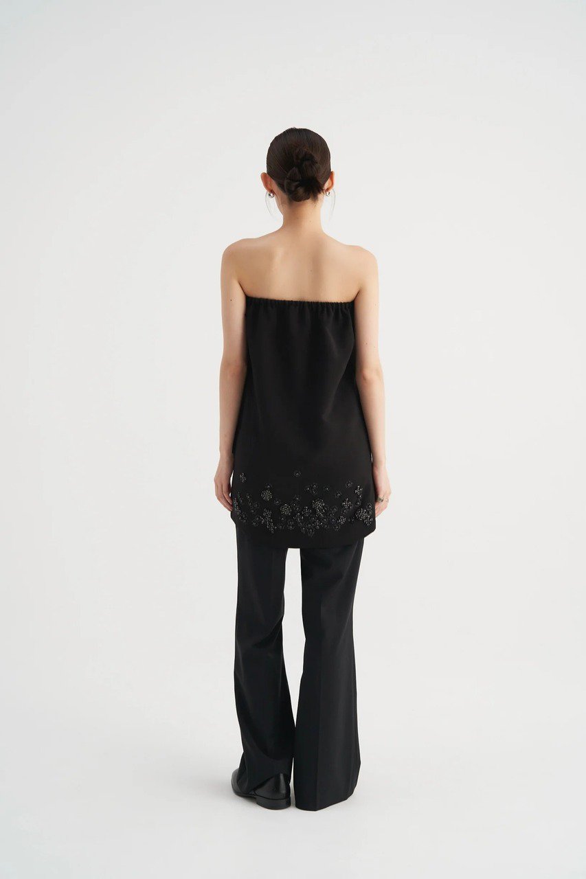 Venica(ヴェニカ)｜Bijou embroidery skirt/black の通販｜ELLESHOP