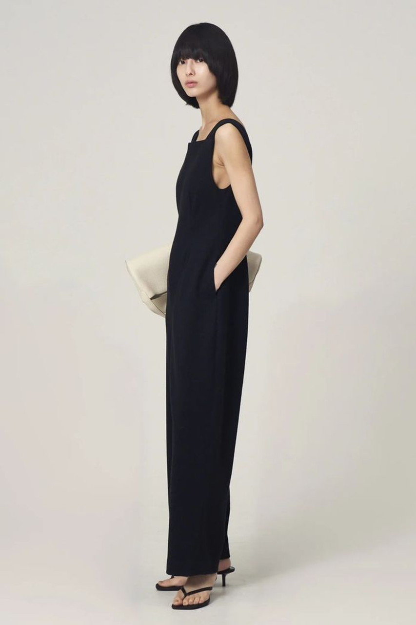 m*e様 Venica ette coccon jumpsuit Venica(ヴェニカ)｜georgette coccon jumpsuit/BLK の通販｜ELLESHOP