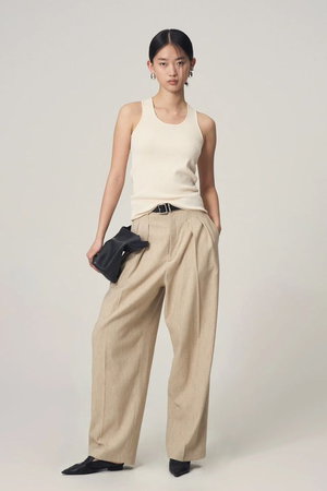 ヴェニカ/Venicaのdouble tuck cocoon pants(110600/110601)