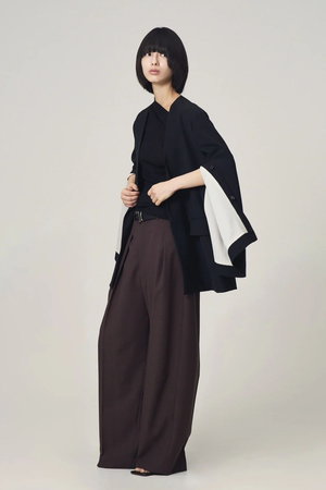 ヴェニカ/Venicaのdouble tuck cocoon pants(110600/110601)