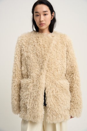 ヴェニカ/VenicaのOddet | Classic fur coat(110900/110902)