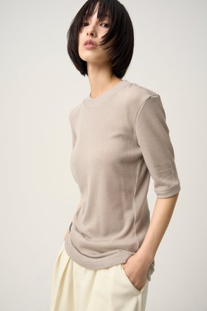 ヴェニカ/VenicaのWool rib tee(110100/110102)
