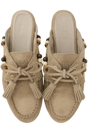 トラル/TORALのタッセル＆ビーズ付き2wayスエードモカシン(130400/130403)