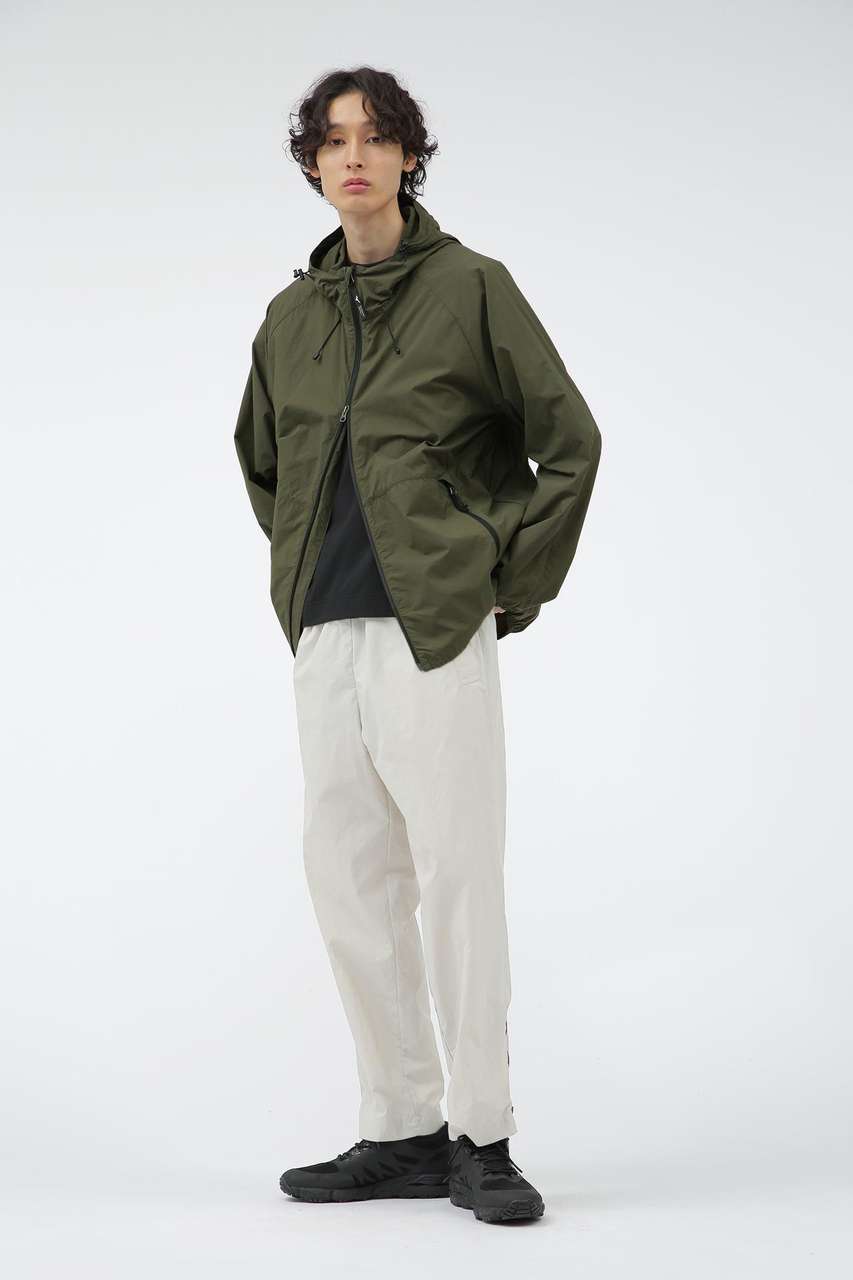 マーガレット・ハウエル メン/MARGARET HOWELL MENのLIGHTWEIGHT NYLON POPLIN TROUSERS(ベージュ/5795145002)