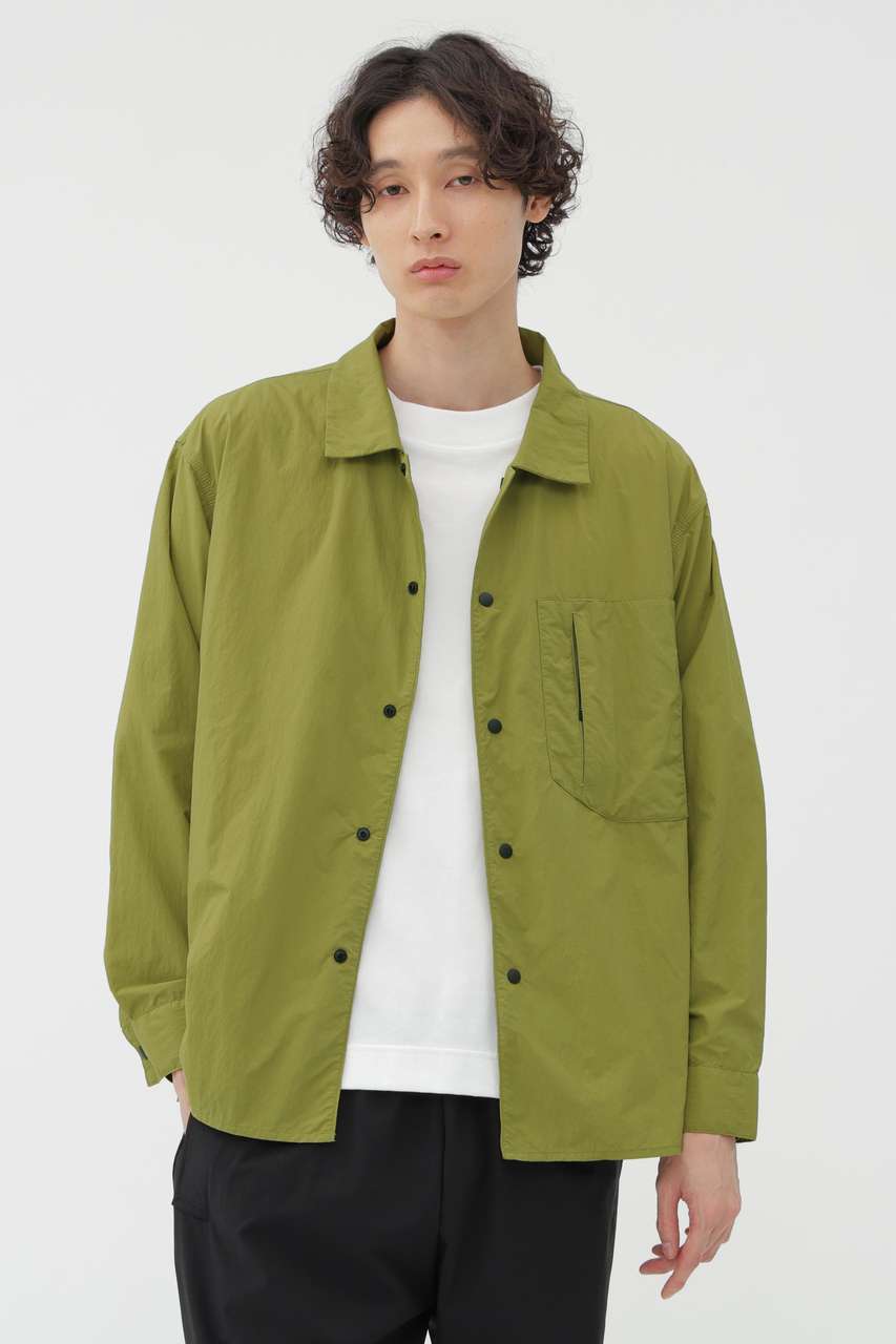 マーガレット・ハウエル メン/MARGARET HOWELL MENのRECYCLE NYLON LIGHT POPLIN SHIRT(カーキ/5795254001)