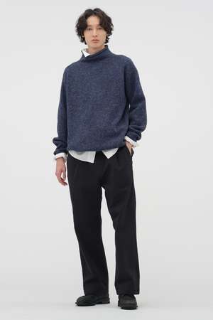 マーガレット・ハウエル メン/MARGARET HOWELL MENのFADED COTTON TWILL TROUSERS(110600/110601)