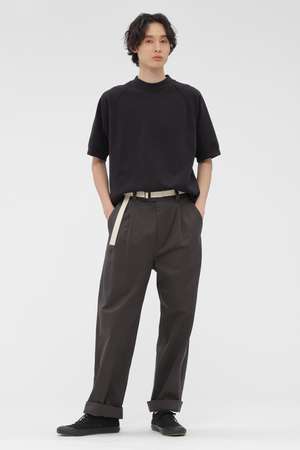 マーガレット・ハウエル メン/MARGARET HOWELL MENのWASHED CHINO COTTON TROUSERS(110600/110601)