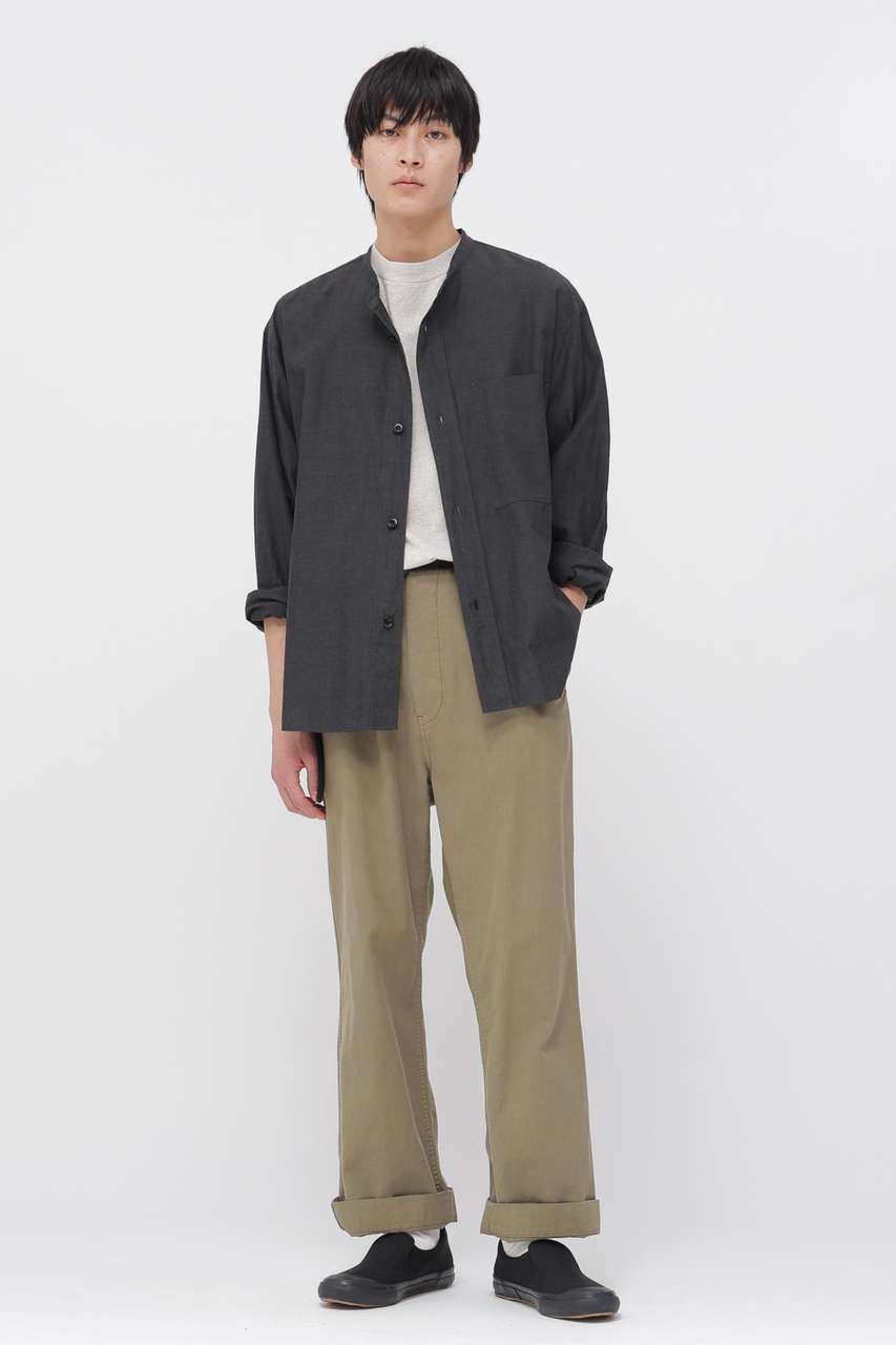 マーガレット・ハウエル メン/MARGARET HOWELL MENのBELGIAN LINEN COTTON PLAINWEAVE TROUSERS(カーキ/5966140205)