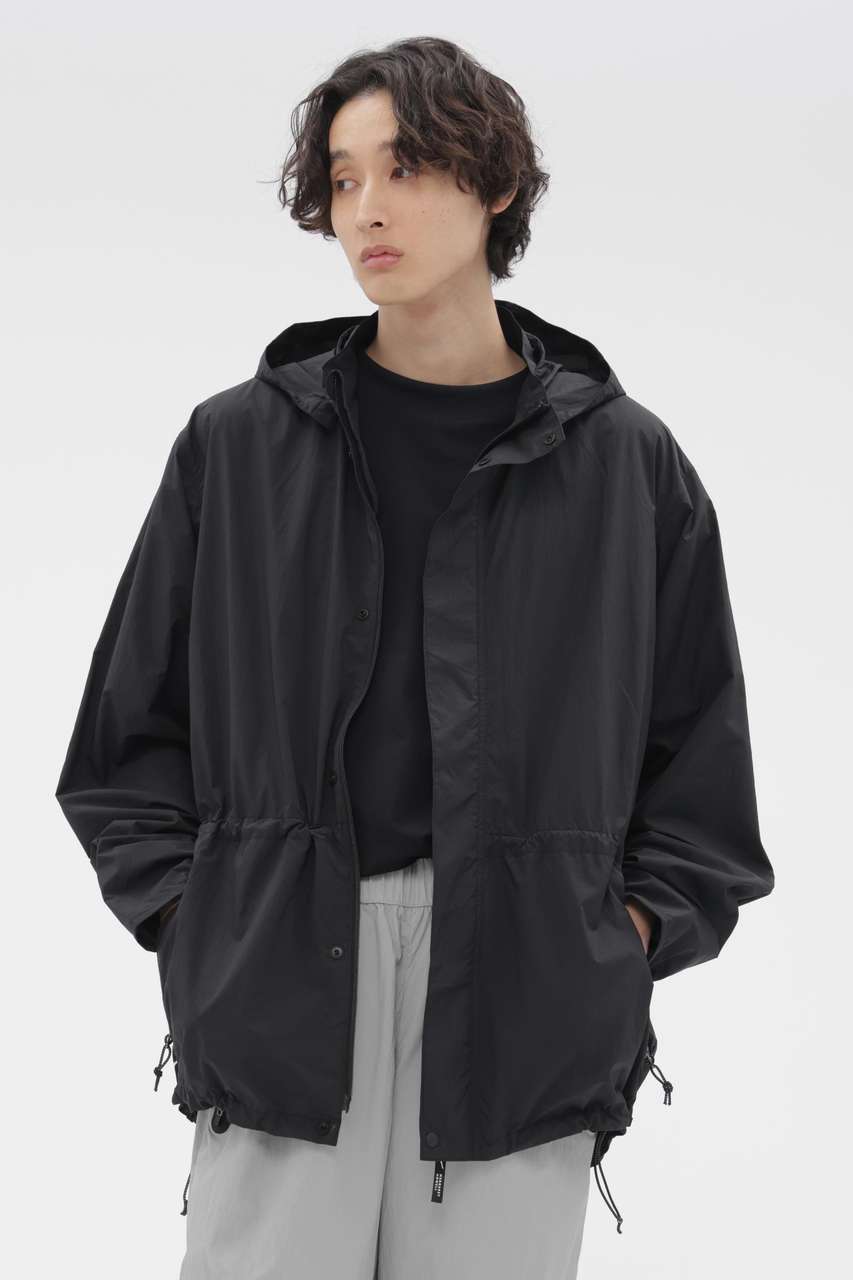 マーガレット・ハウエル メン/MARGARET HOWELL MENのRECYCLED LIGHTWEIGHT NYLON POPLIN BLOUSON(ブラック/5796117005)