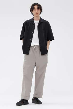 マーガレット・ハウエル メン/MARGARET HOWELL MENの【予約販売】HIGHDENSE COTTON PLAINWEAVE TROUSERS(110600/110601)