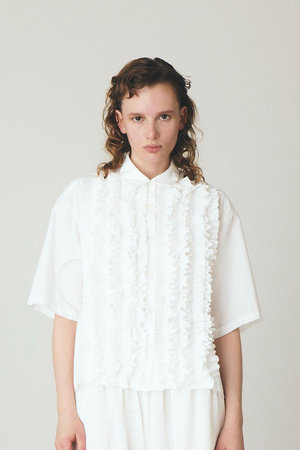 ギャザーフリルブラウス