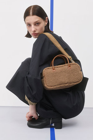 レスポートサック/LeSportsacの【LeSportsac Atelier】トップハンドルワイドバッグ2(120100/120101)