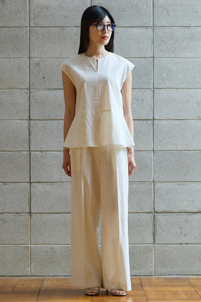 TIARA(ティアラ)｜ペプラムブラウス/オフホワイト の通販｜ELLESHOP 