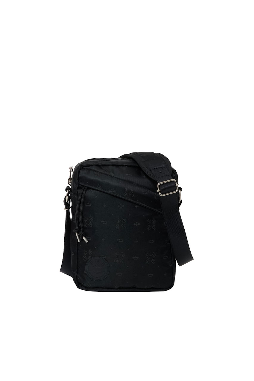 ポーター/ピー・オー・ティー・アール/PORTER/POTRの【POTR】MONOGRAM/モノグラム バーティカル ショルダーバッグ(ブラック/998-19805)