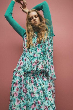 ストラスブルゴ/STRASBURGOのフラワー柄 ショルダーリボン ブラウス(110400/110402)