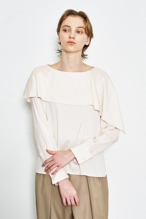 ストラスブルゴ/STRASBURGOの【CYCLAS】ケープ風 ブラウス(110400/110403)