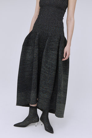シーエフシーエル/CFCLのPOTTERY GLITTER ROUNDED HEM SKIRT(110700/110702)