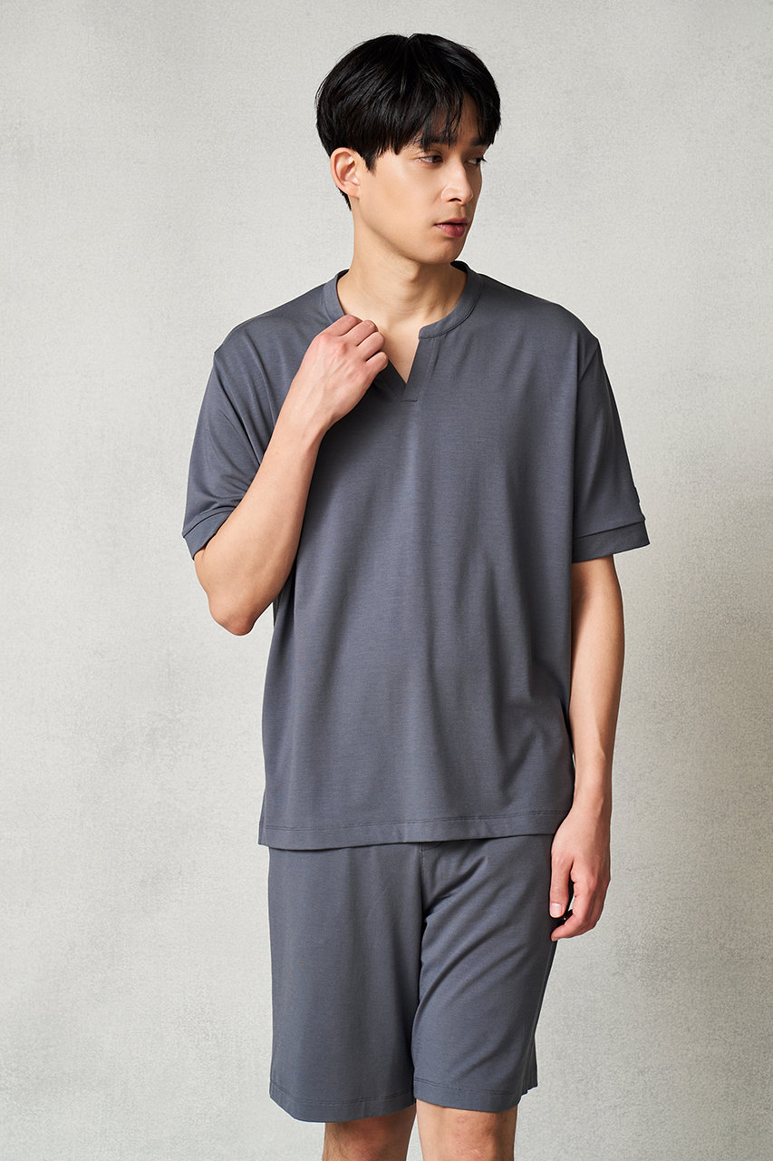 リファ/ReFaの【予約販売】【MEN】ストレッチスムース ショートスリーブプルオーバー(ダークグレー/RW-BK-P31D-LL)