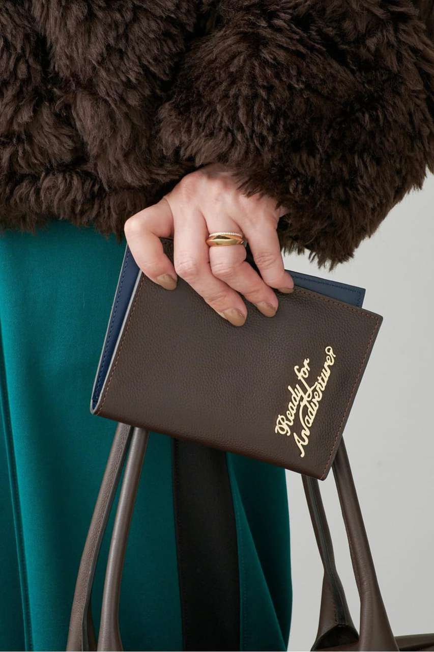 Deuxieme Classe BTN Passport Holder (ブラウン, F) ドゥーズィエムクラス ELLE SHOP