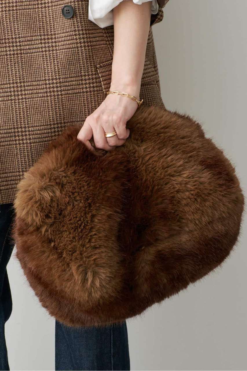 Deuxieme Classe *【APPARIS /アパリス】Jumbo Noor Mink Pochette (ブラウン, フリー) ドゥーズィエムクラス ELLE SHOP