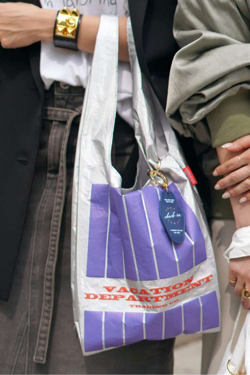 AP STUDIO 【SKIN/スキン】VACATION DEPARTMENT SHOPPER＃093 (シルバー, フリー) エーピーストゥディオ ELLE SHOP