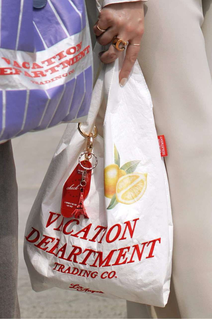 AP STUDIO 【SKIN/スキン】VACATION DEPARTMENT SHOPPER＃010 (ホワイト, フリー) エーピーストゥディオ ELLE SHOP