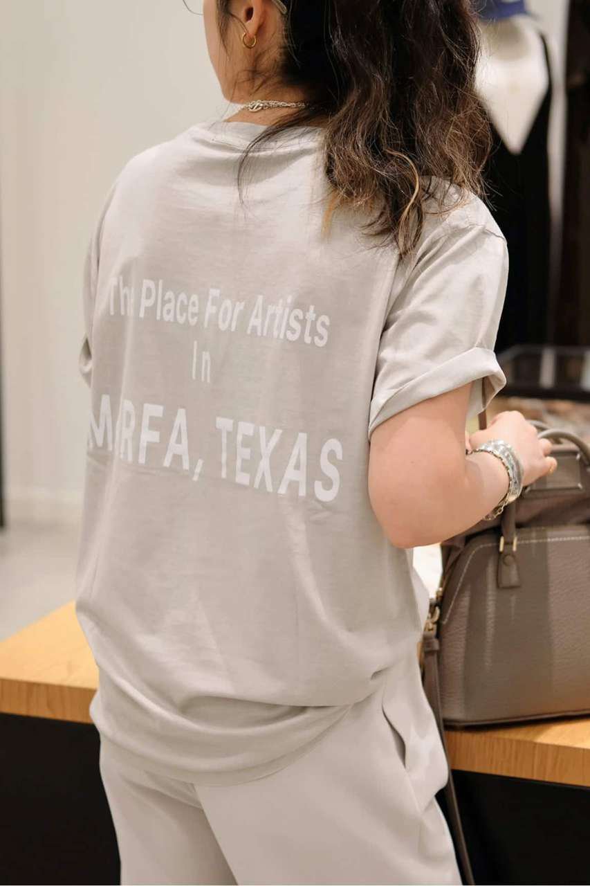 AP STUDIO Logo TEE (ナチュラル, F) エーピーストゥディオ ELLE SHOP
