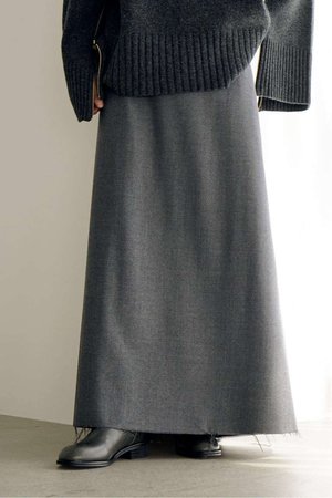 エーピーストゥディオ/AP STUDIOの*Structured maxi skirt