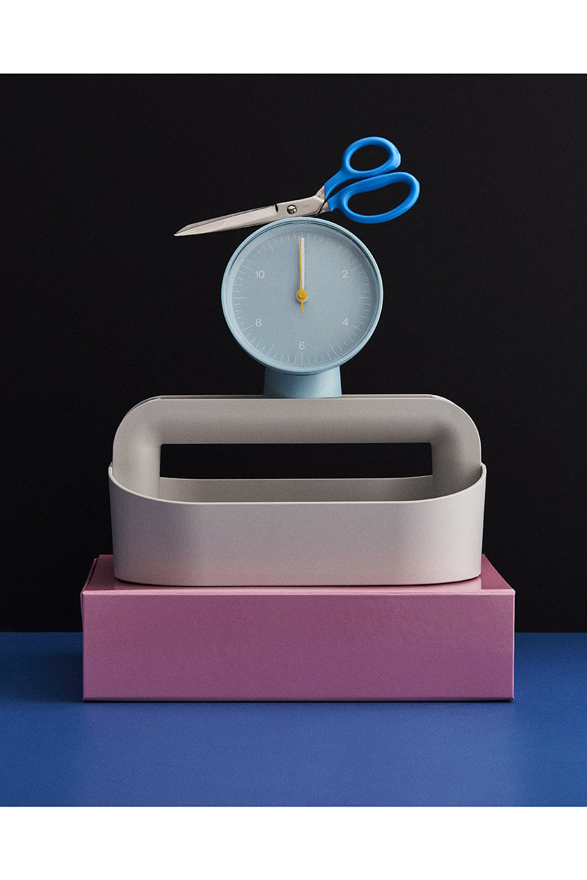 HAY(ヘイ)｜Table Clock/Blue の通販｜ELLESHOP・(エル・ショップ