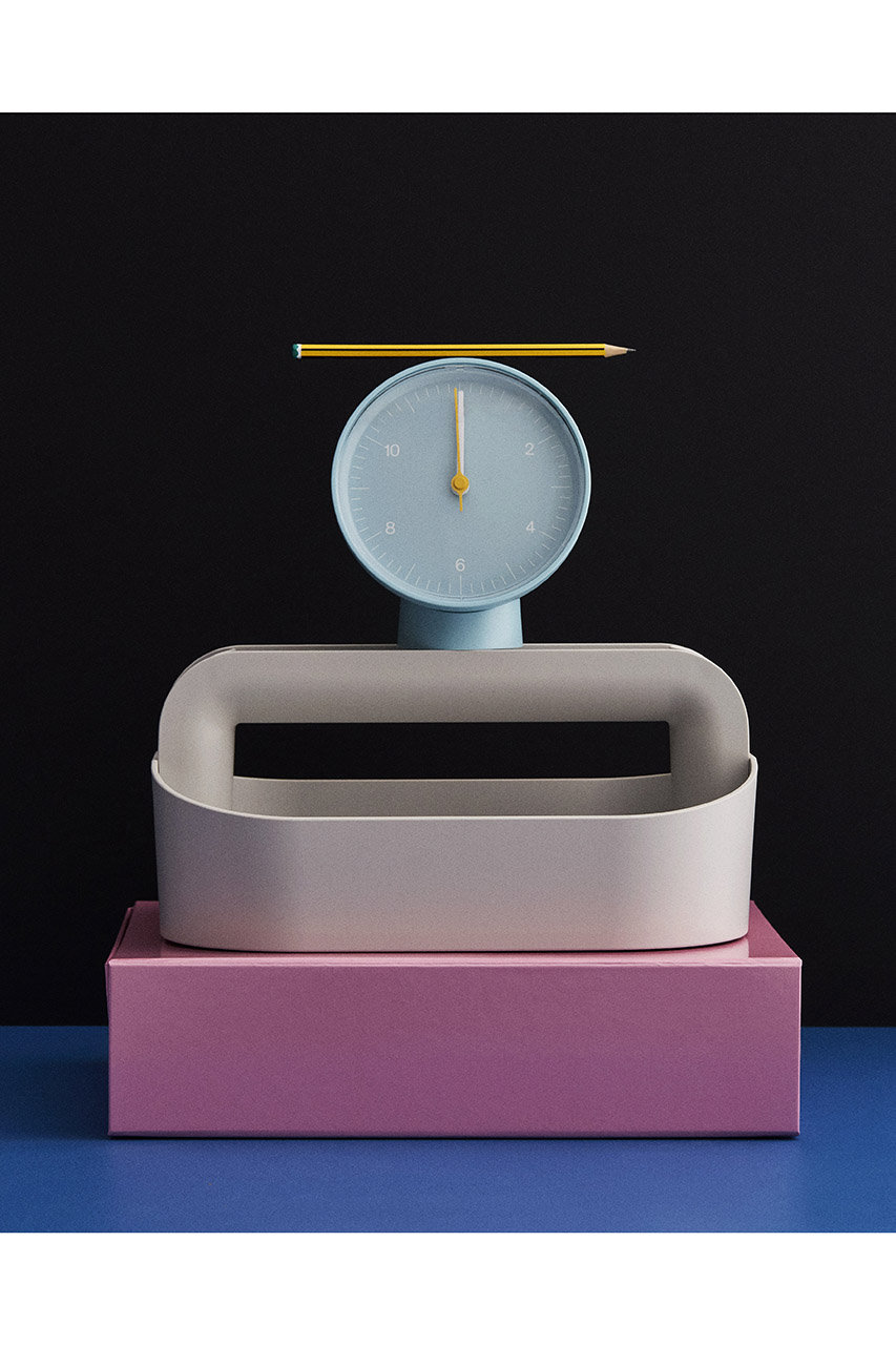 HAY(ヘイ)｜TABLE CLOCK/Blue の通販｜ELLESHOP・(エル・ショップ
