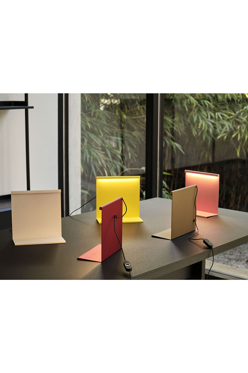 HAY(ヘイ)｜LBM TABLE LAMP【メーカー取り寄せ】/ルイスピンク の通販