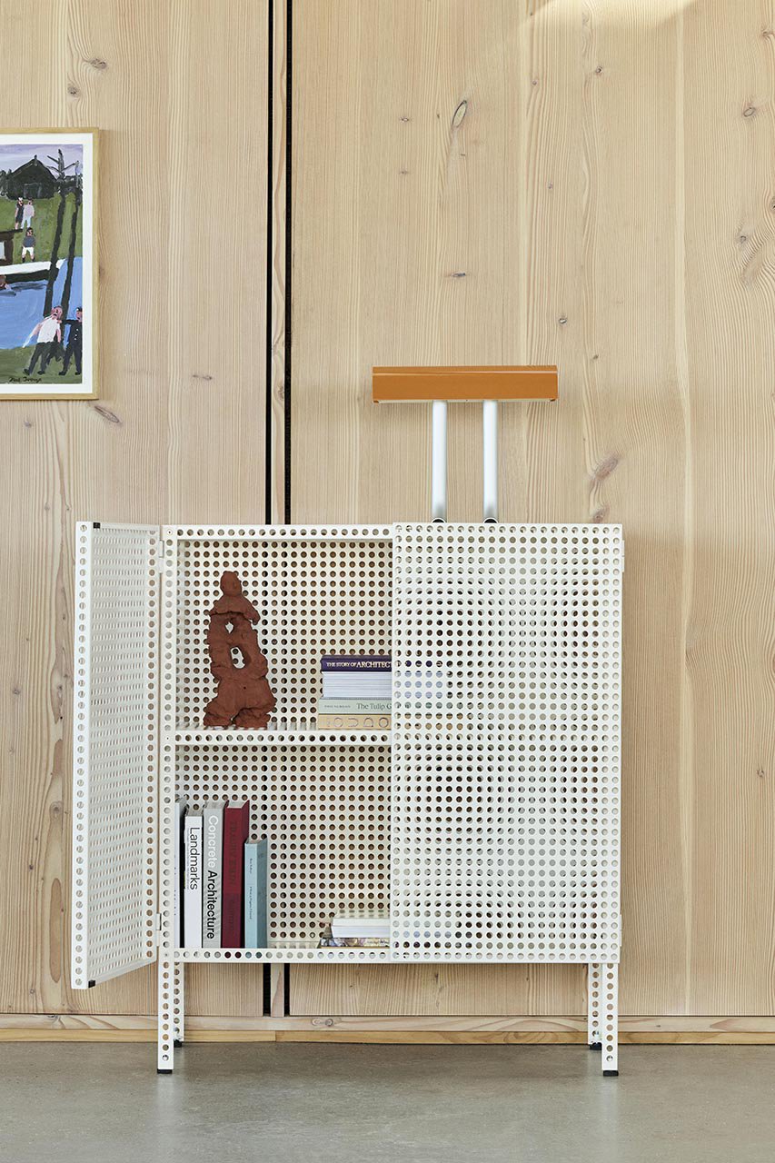HAY(ヘイ)｜PERFORATED CABINET FLOOR M【メーカー取り寄せ】/エッグ