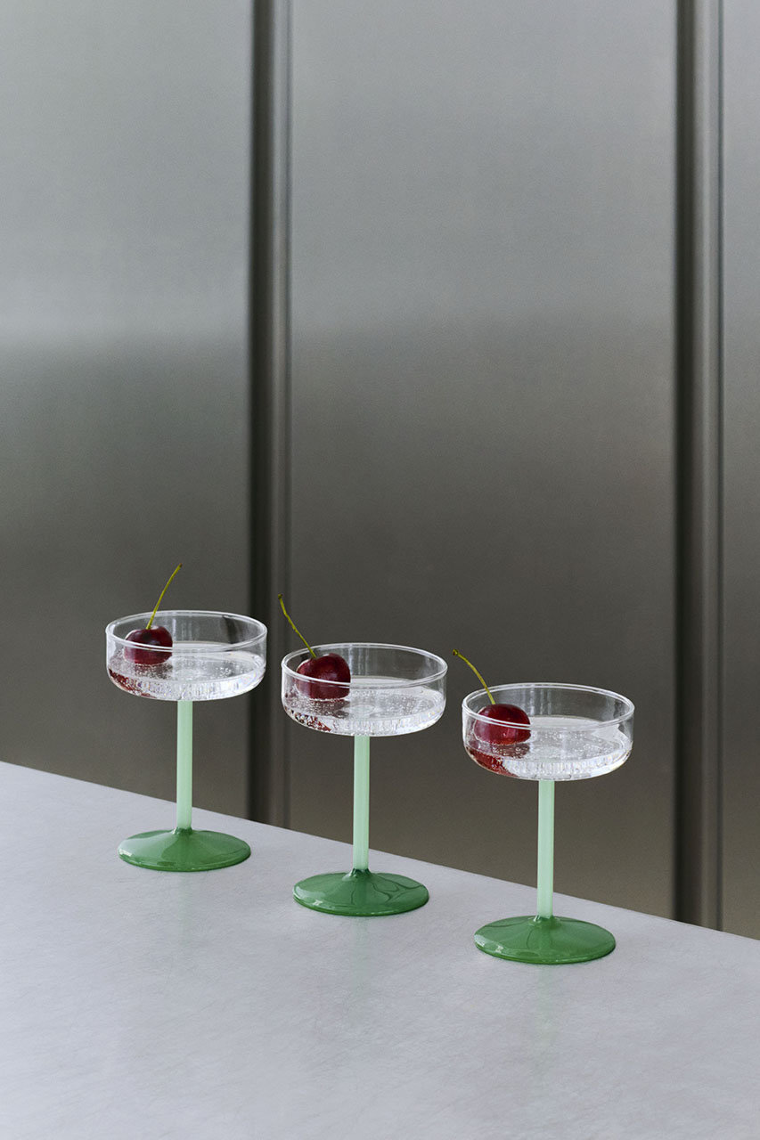 HAY(ヘイ)｜TINT COUPE GLASS SET OF 2/ジェードライトグリーン の通販