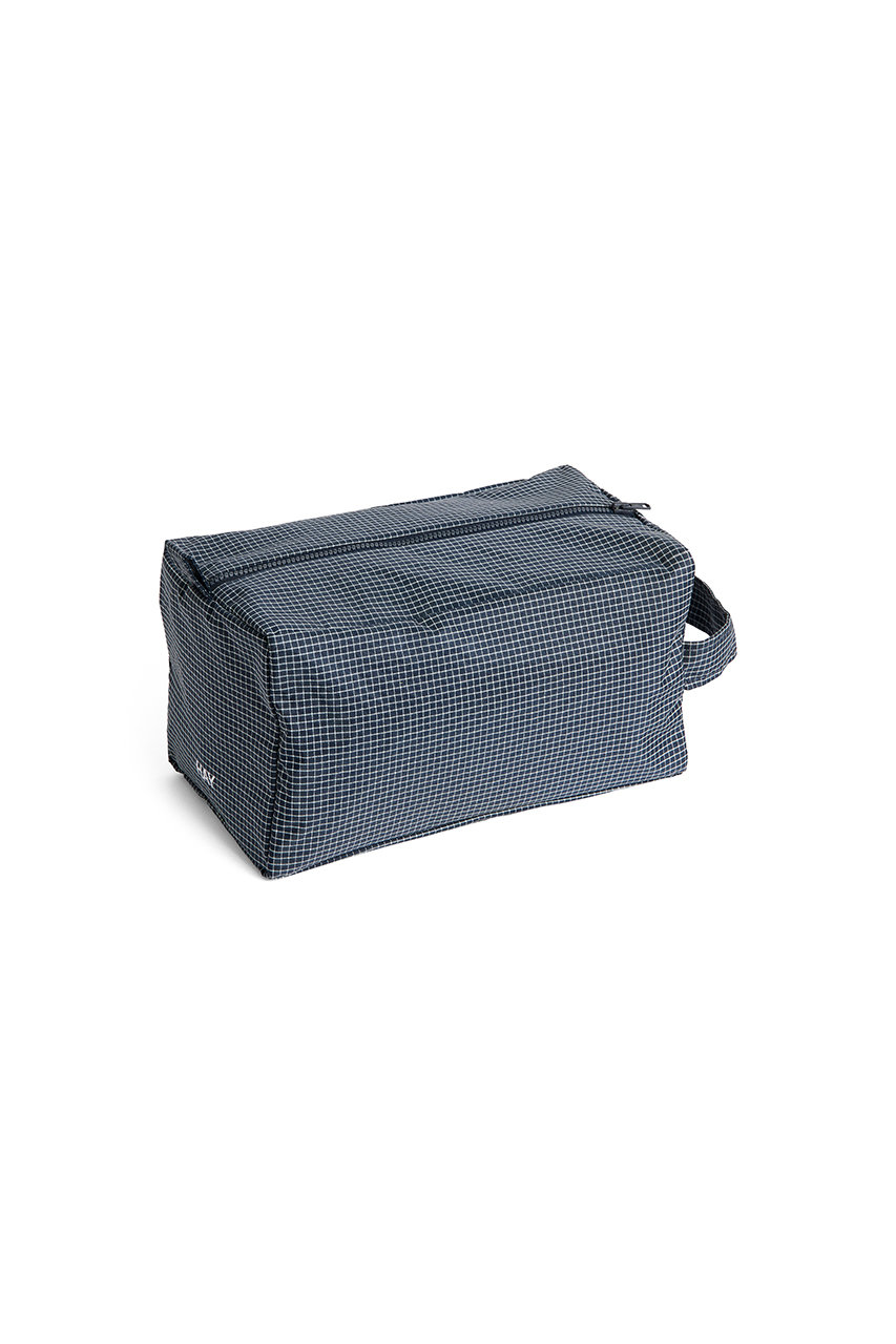ヘイ/HAYのGRID WASH BAG M(ダークブルー/AF781-A602-AF61)