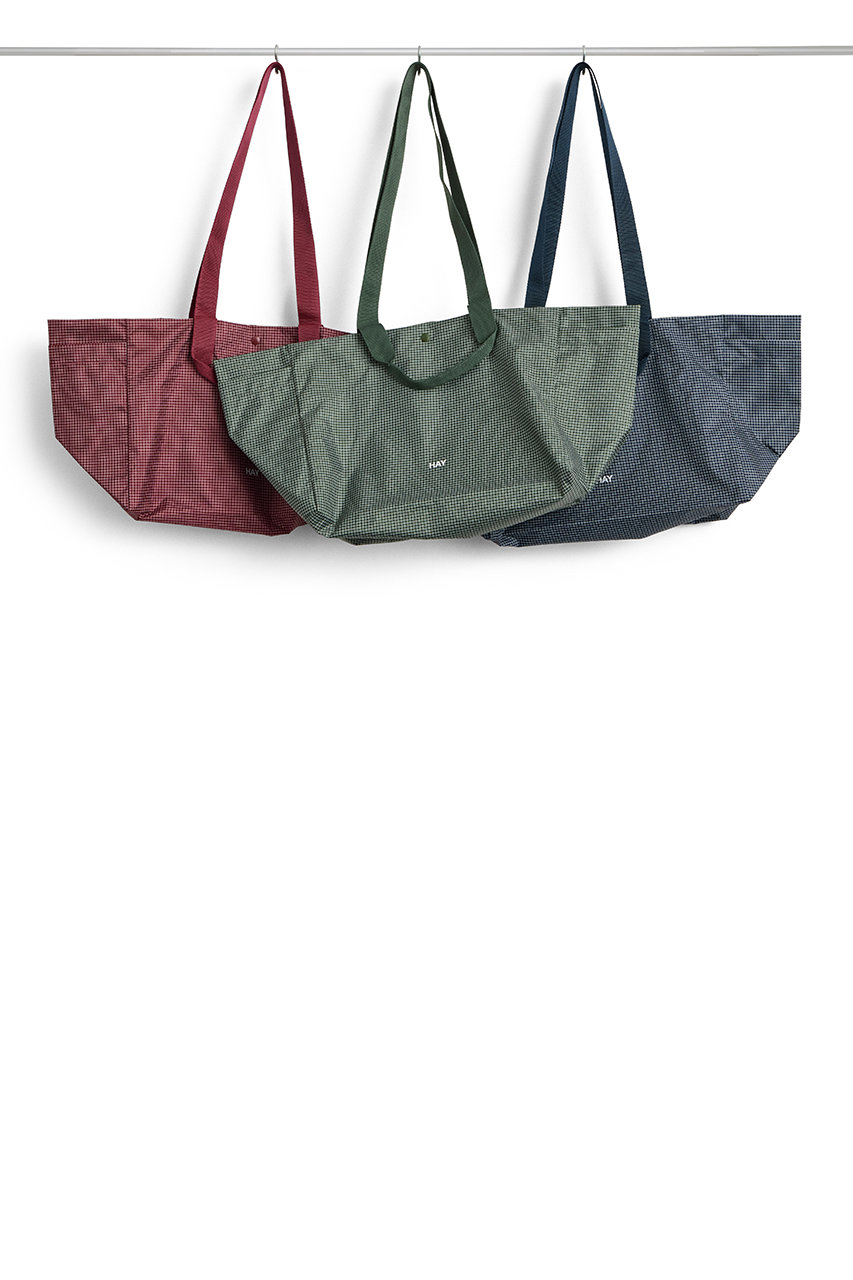 HAY(ヘイ)｜GRID WEEKEND BAG S/ダークグリーン の通販｜ELLESHOP