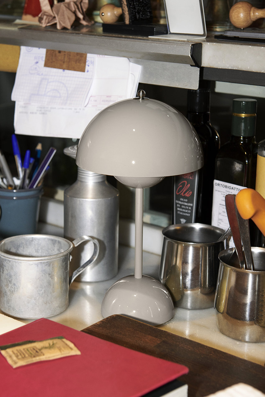 &Tradition(アンドトラディション)｜フラワーポット ポータブル VP9 MG