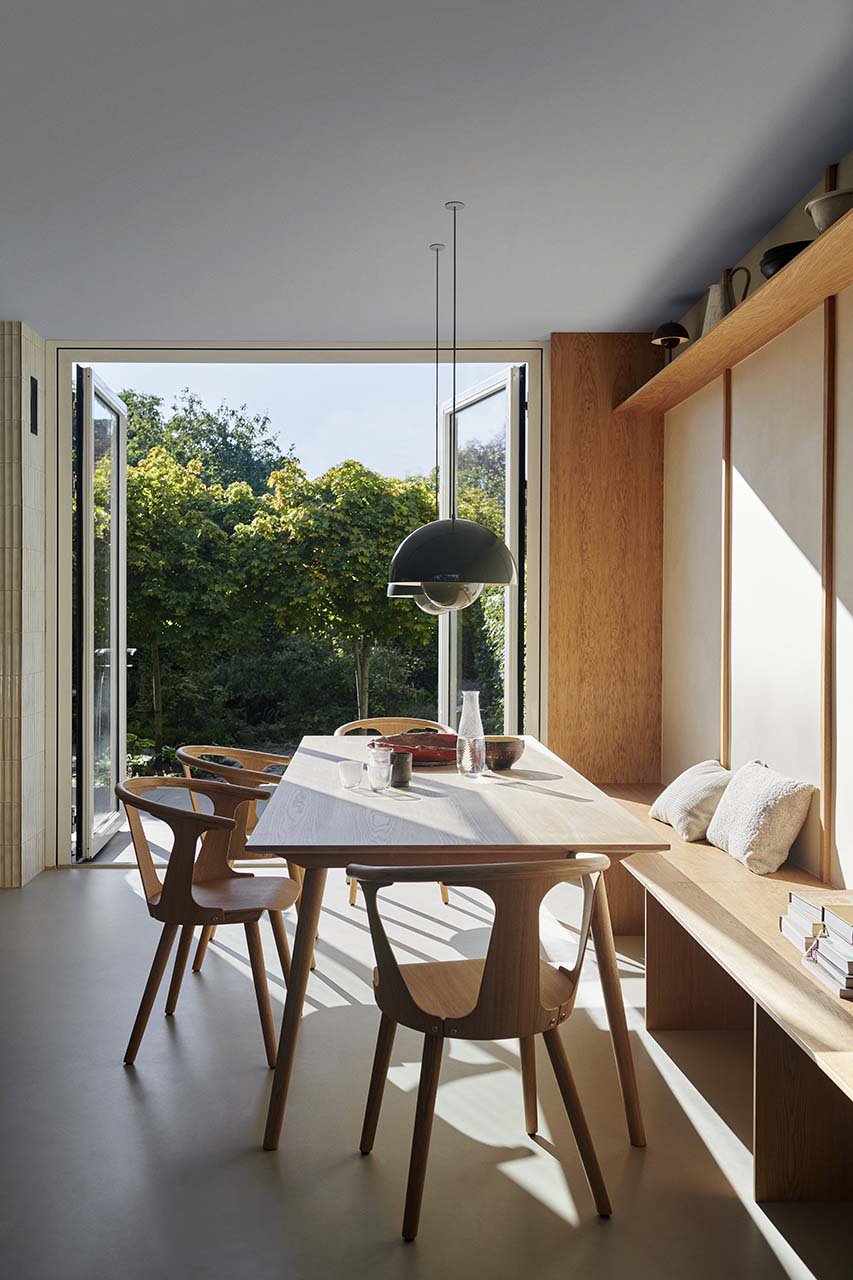 &Tradition(アンドトラディション)｜インビトゥイーン チェア SK1