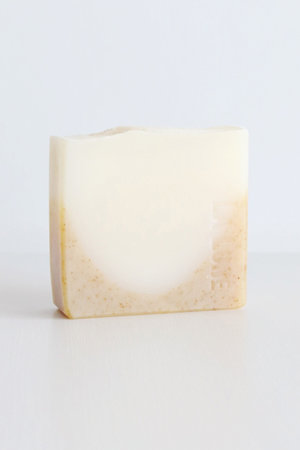 ベーシック石けん エキゾチック、フローラル