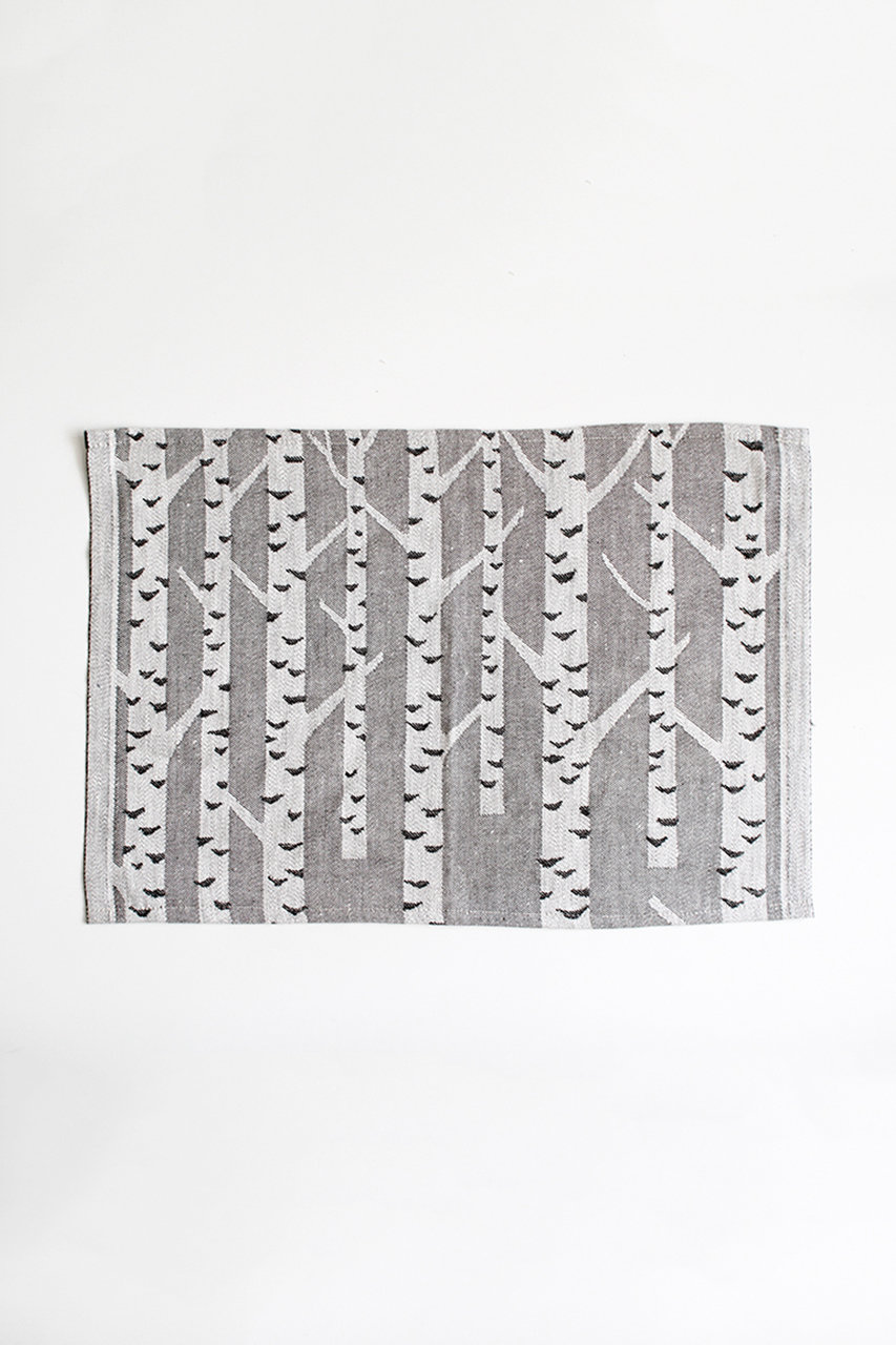 ラプアン カンクリ/LAPUAN KANKURITのKOIVU プレースマット(ホワイト×ブラック/LK06119)