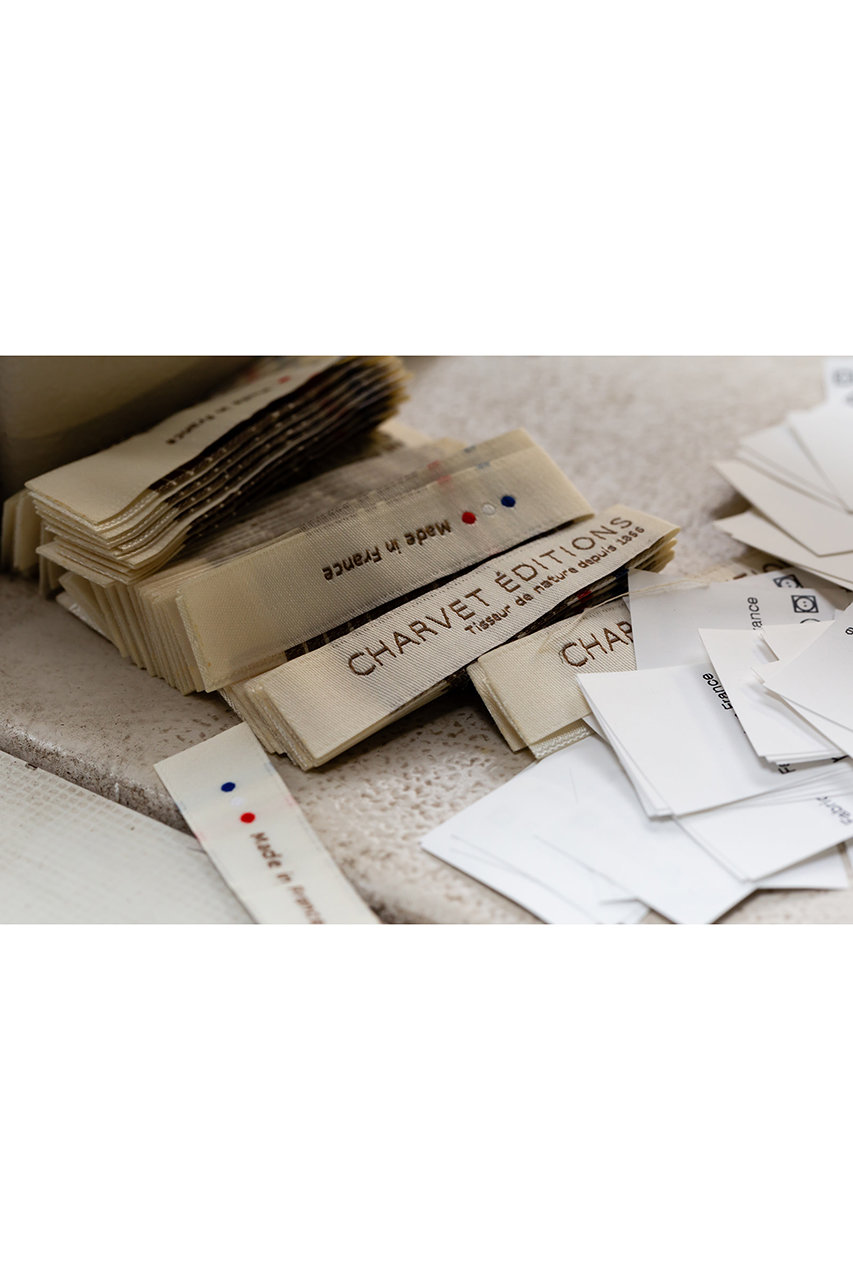 CHARVET EDITIONS(シャルベ・エディション)｜トルション BISTROT TEINT