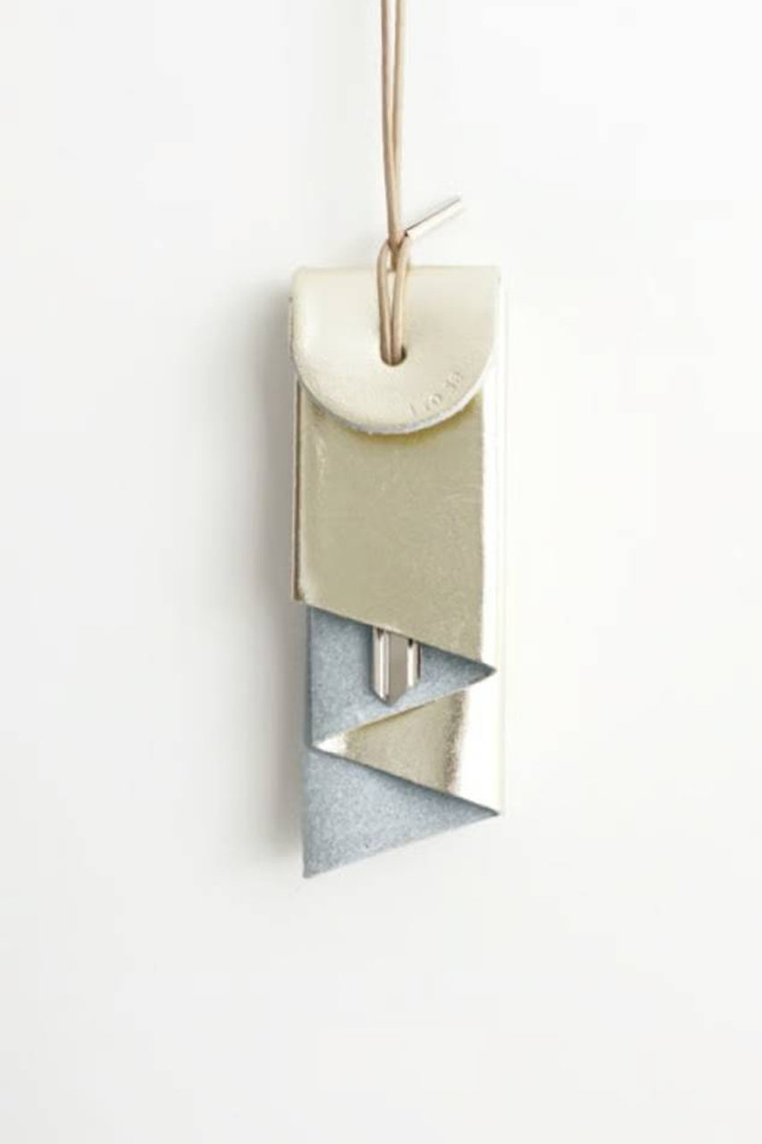 イロセ/i ro seのAURORA KEY HOLDER(SILVER/ACC-AR01)