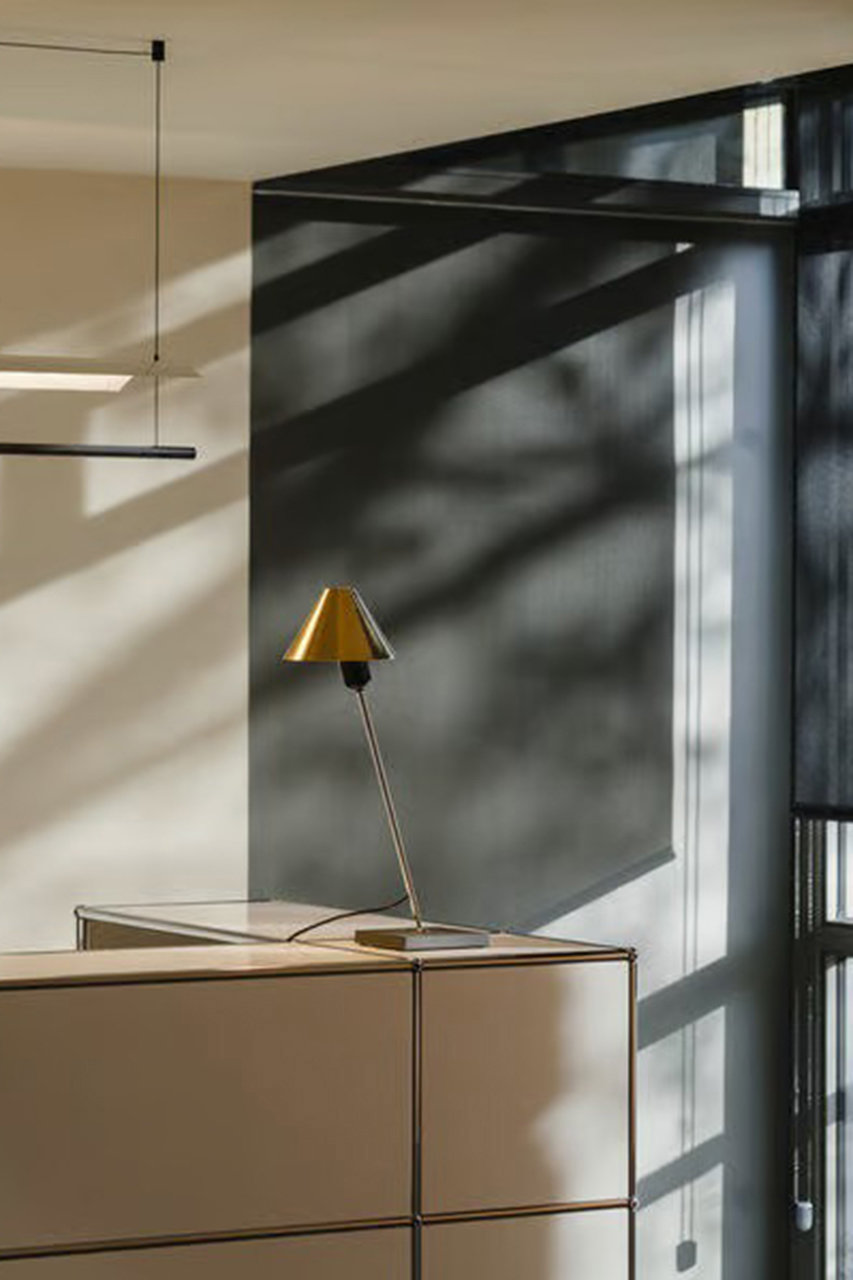 Santa & Cole(サンタ＆コール)｜GIRA BRASS ジラ ブラス/- の通販