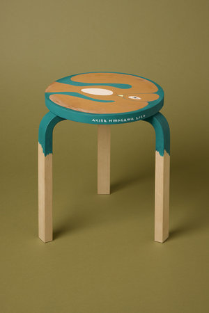 【抽選販売】皆川明さんが絵を描いたスツール 60『ある日、私は振り返る』