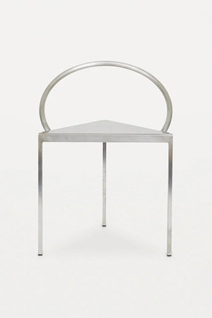 トリアンゴロ チェア 【メーカー取り寄せ】