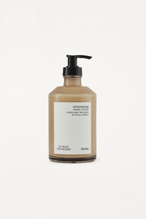 フラマ/FRAMAのHerbarium ハンドローション(510800/510805)