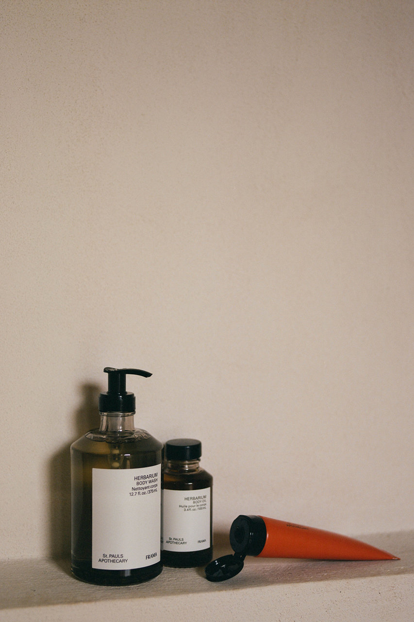 FRAMA(フラマ)｜Herbarium シャンプー/- の通販｜ELLESHOP・(エル